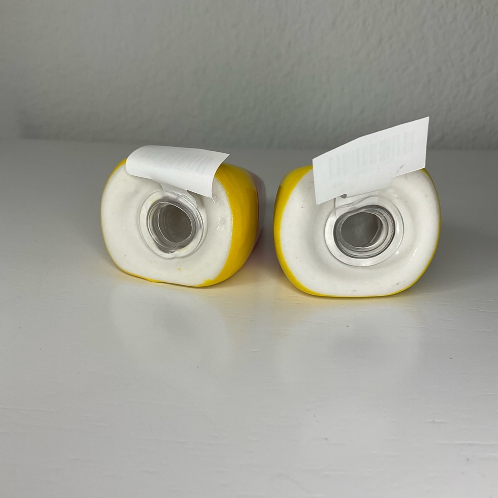 Candy Corn Salt and Pepper Shakers - Picture 5 of 5